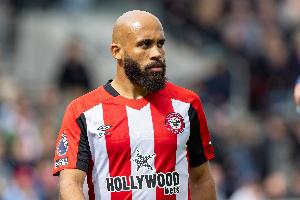 此前6000万镑报价遭拒❌曼晚：曼联有信心签下姆贝莫，仍在谈判