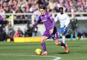 开云官方直播-斯基拉：佛罗伦萨不会强制买断法乔利，可能会要求尤文降价