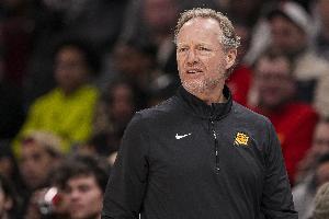 开云平台-布登：詹金斯被解雇让人震惊 他带队成绩能说明一切&amp;球队发展良好